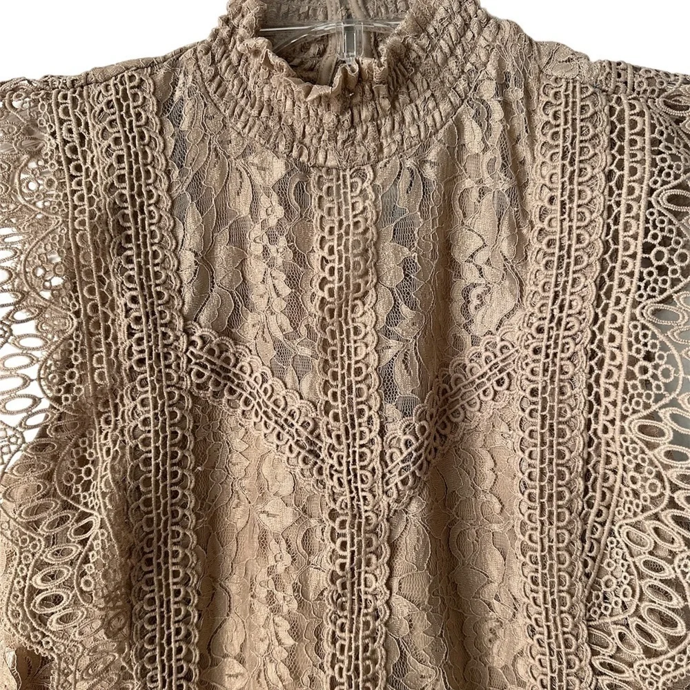 Cable & Gauge Lace Brown Sleeves Top Small BNWT